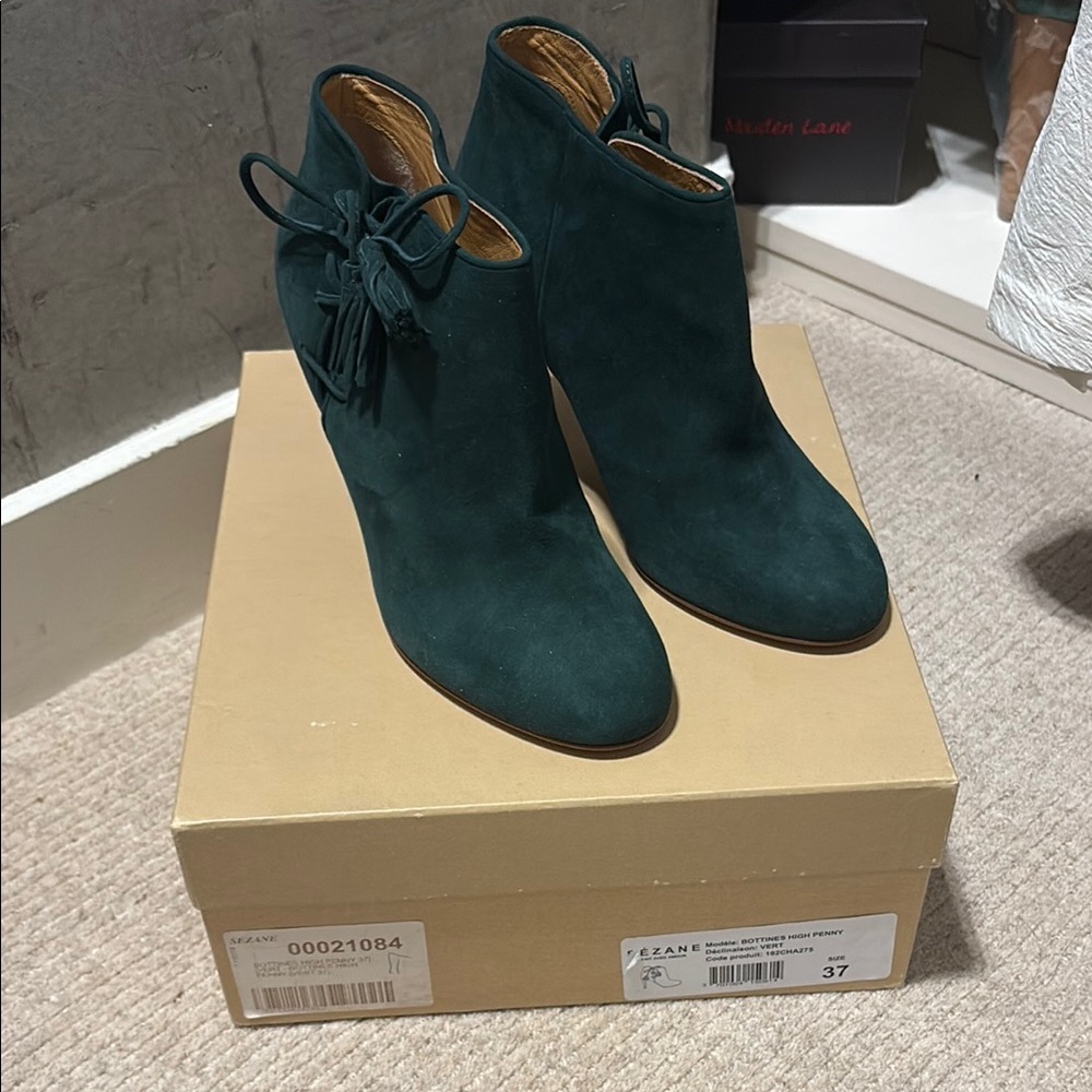 NWB Sézane High Penny Dark Green Suede Ankle Booties sz FR 37 US 7
